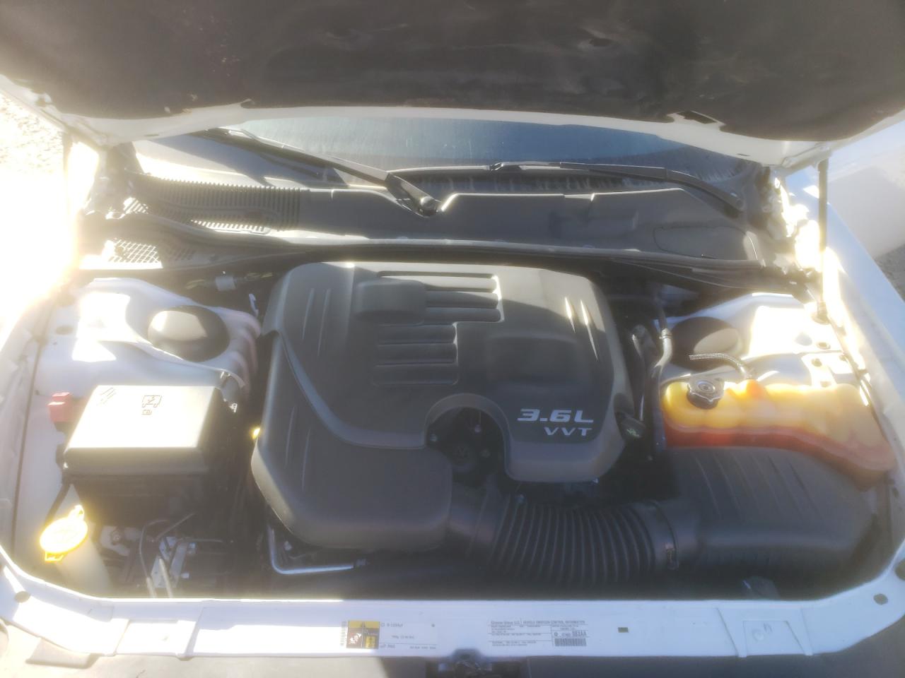 Photo 7 from auction – 2014 DODGE CHALLENGER with VIN 2C3CDYAG3EH196017