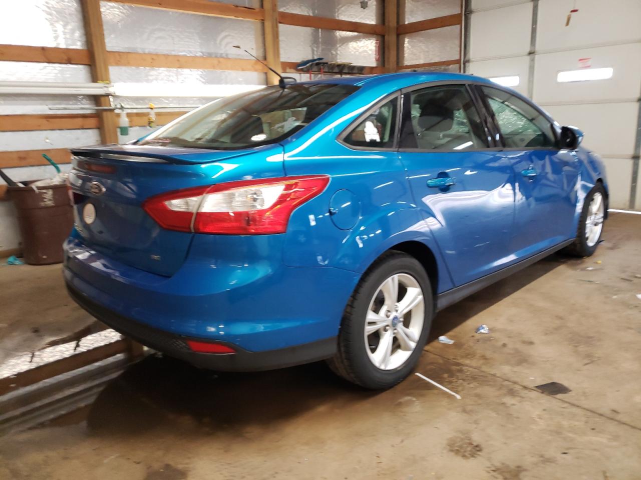 Photo 4 from auction – 2012 FORD FOCUS SE with VIN 1FAHP3F22CL271451
