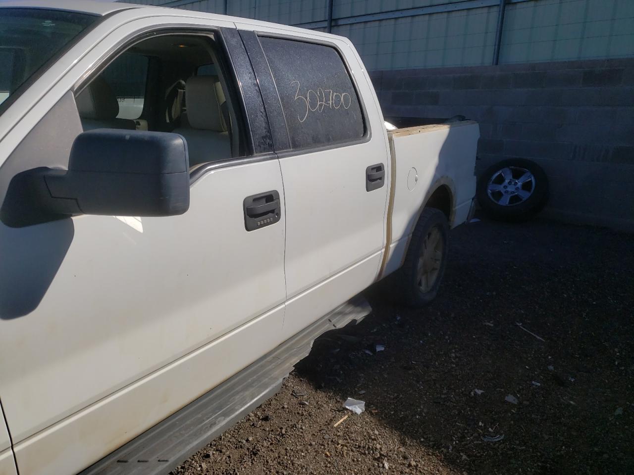 Photo 9 from auction – 2004 FORD F150 SUPER with VIN 1FTPW12534KD19950