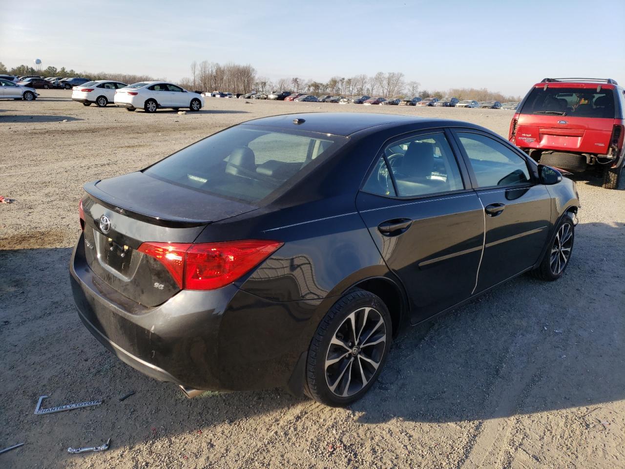 Photo 4 from auction – 2017 TOYOTA COROLLA L with VIN 2T1BURHE6HC840562