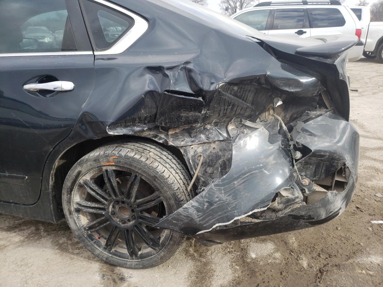 Photo 9 from auction – 2015 NISSAN ALTIMA 2.5 with VIN 1N4AL3AP2FN920478