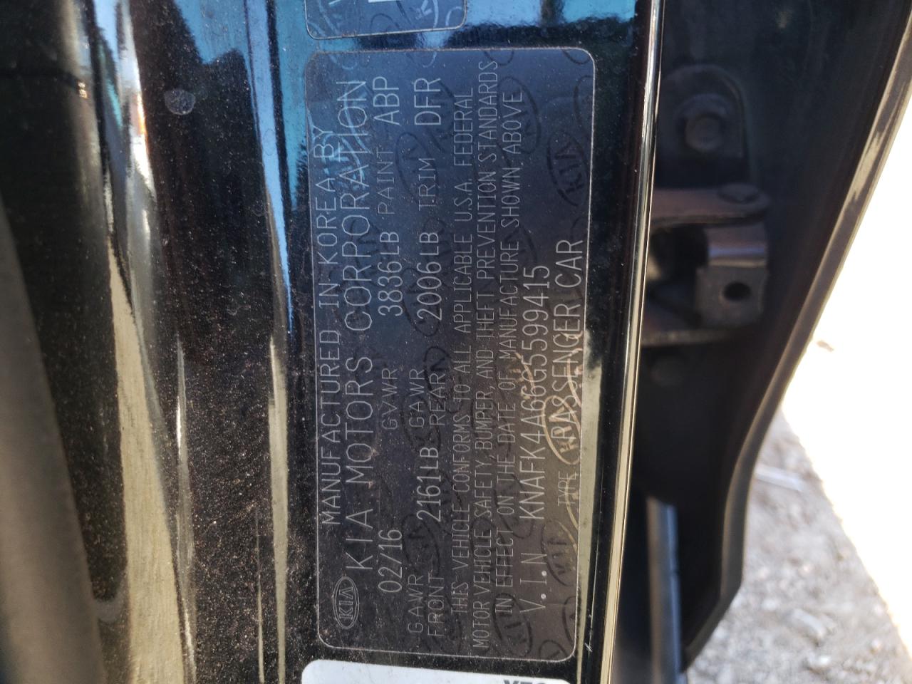 Photo 10 from auction – 2016 KIA FORTE LX with VIN KNAFK4A66G5599415