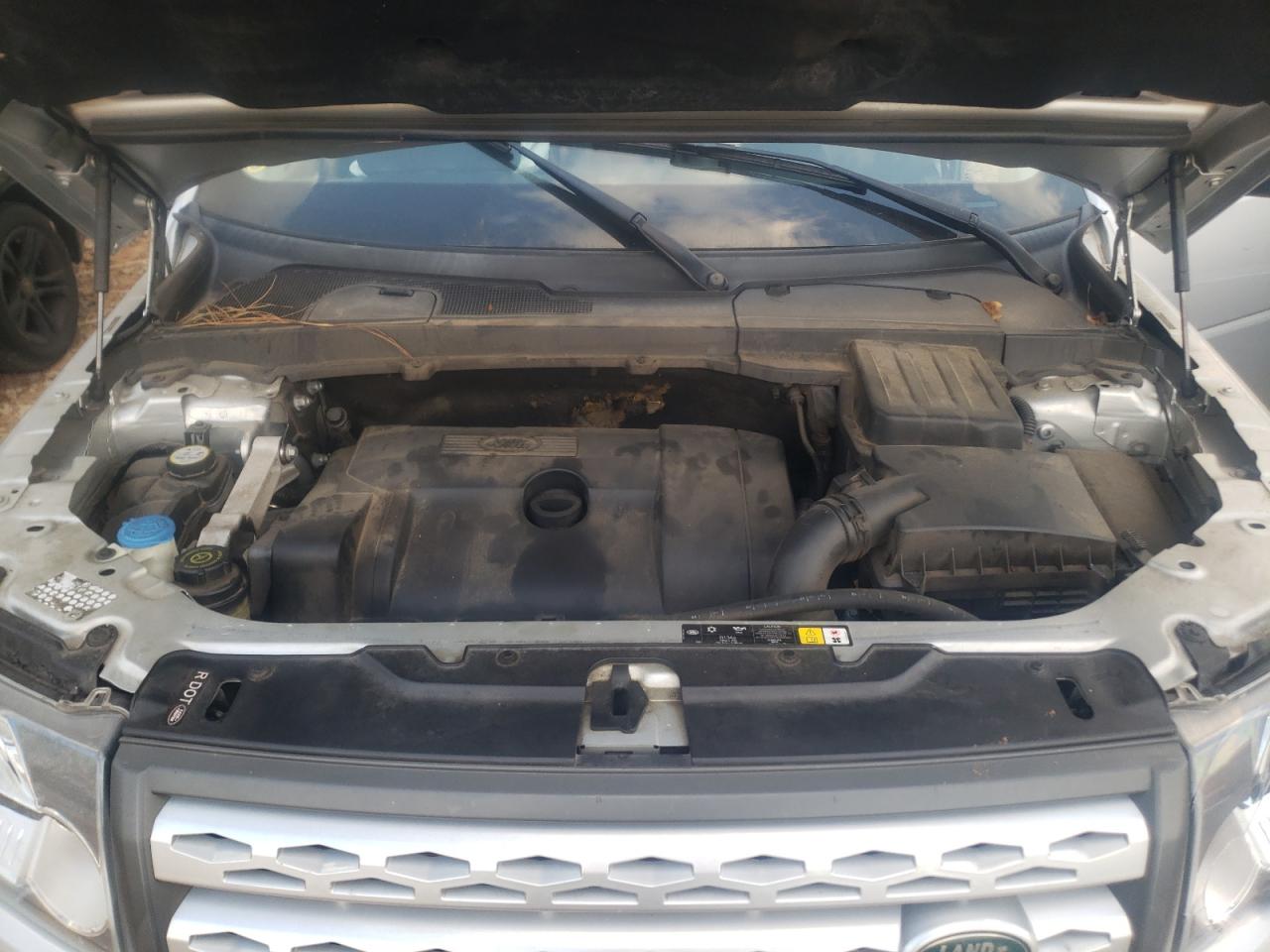 Photo 7 from auction – 2012 LAND ROVER LR2 HSE with VIN SALFR2BN4CH308744