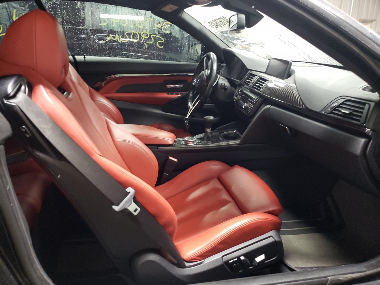 Photo 5 from auction – 2015 BMW M4 with VIN WBS3U9C59FP968183