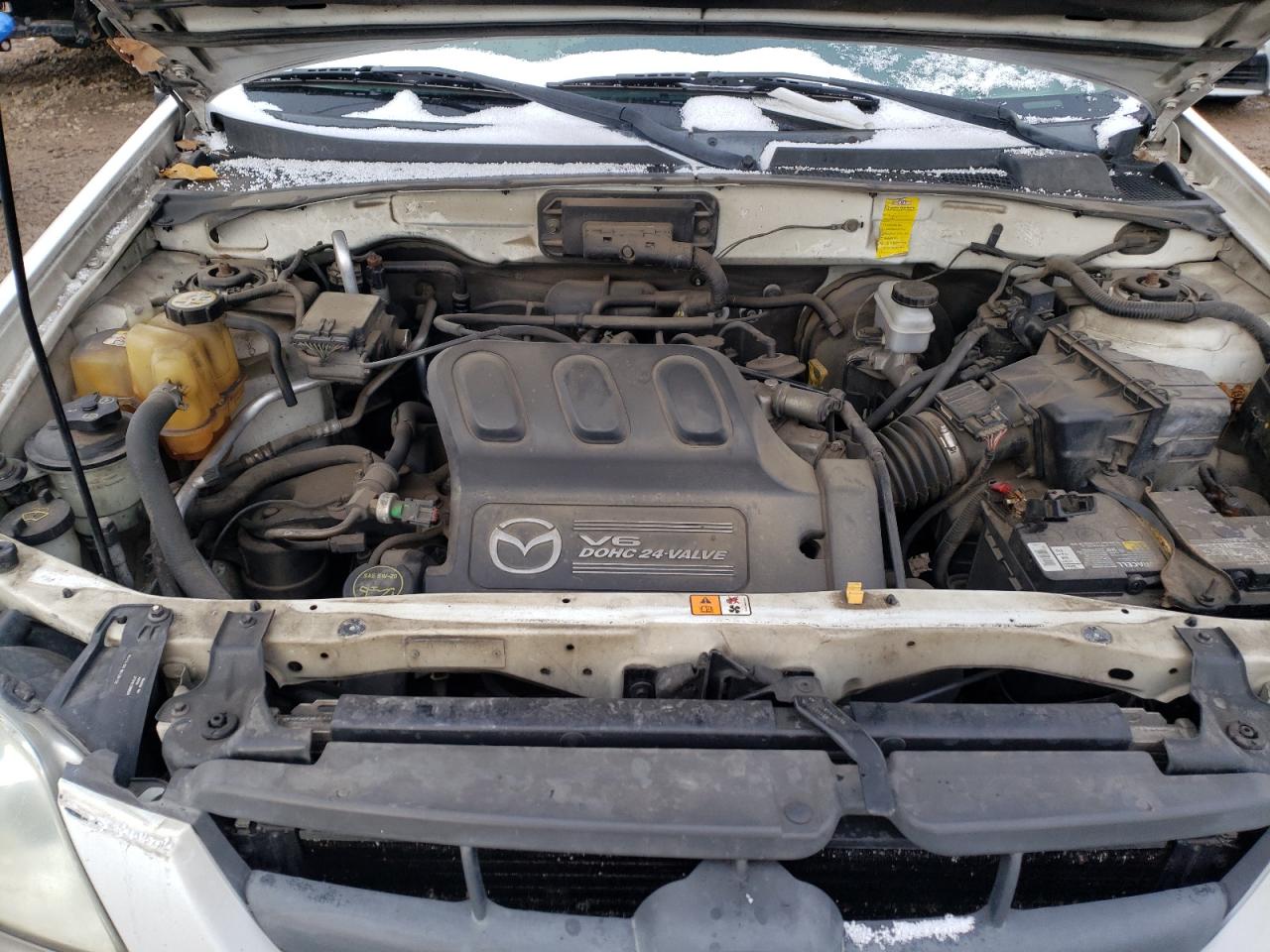Photo 7 from auction – 2003 MAZDA TRIBUTE ES with VIN 4F2CZ96193KM33610