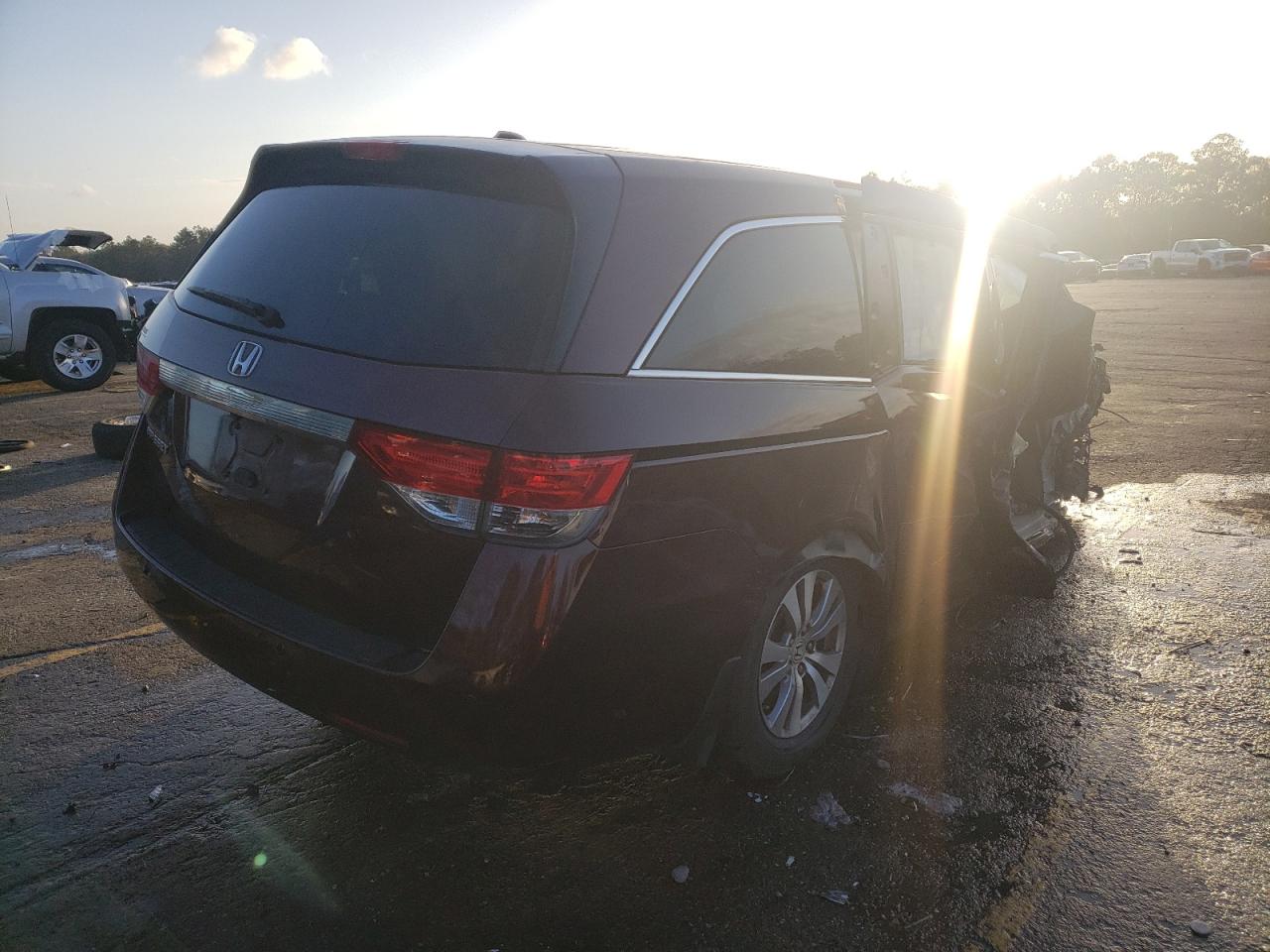 Photo 4 from auction – 2014 HONDA ODYSSEY EX with VIN 5FNRL5H62EB071892