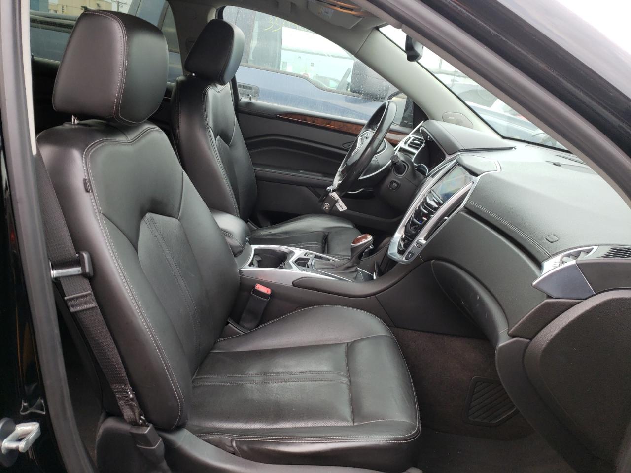 Photo 5 from auction – 2014 CADILLAC SRX LUXURY with VIN 3GYFNEE38ES601601