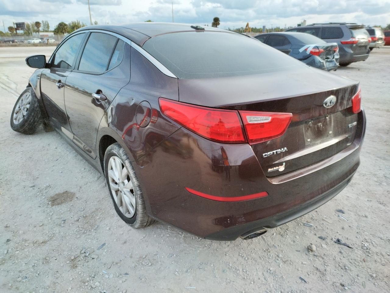 صورة رقم 3 من المزاد - 2014 KIA OPTIMA EX مع VIN 5XXGN4A76EG312008