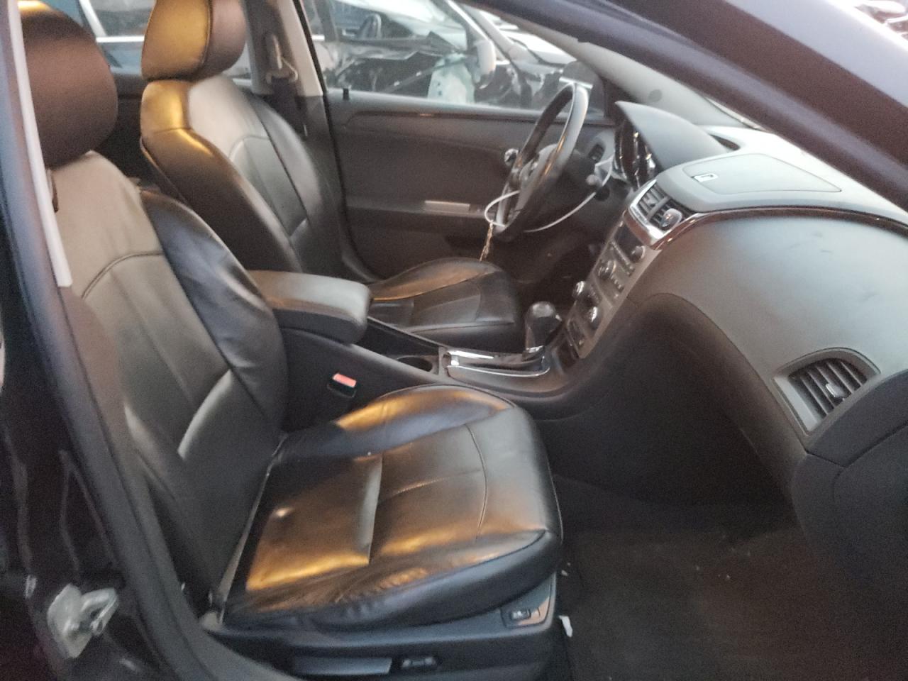 Photo 5 from auction – 2011 CHEVROLET MALIBU LTZ with VIN 1G1ZE5E13BF208339