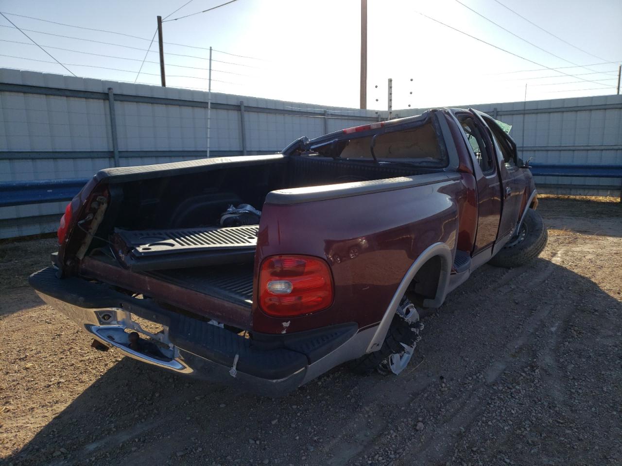 Photo 4 from auction – 1997 FORD F150 with VIN 1FTEX07L4VKC90370