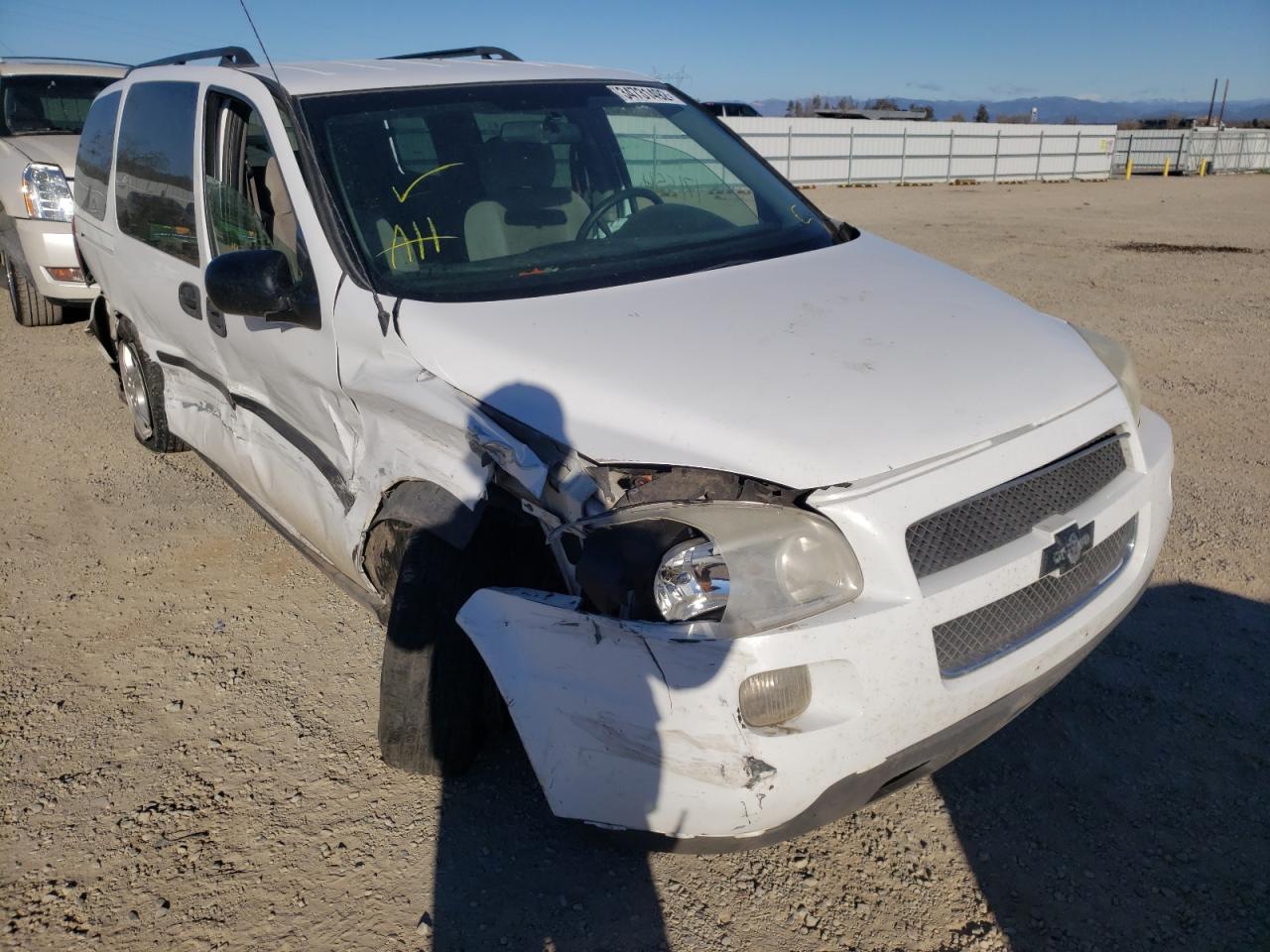 CHEVROLET UPLANDER L 2008 with VIN 1GNDV231X8D199525 - Photo from auction