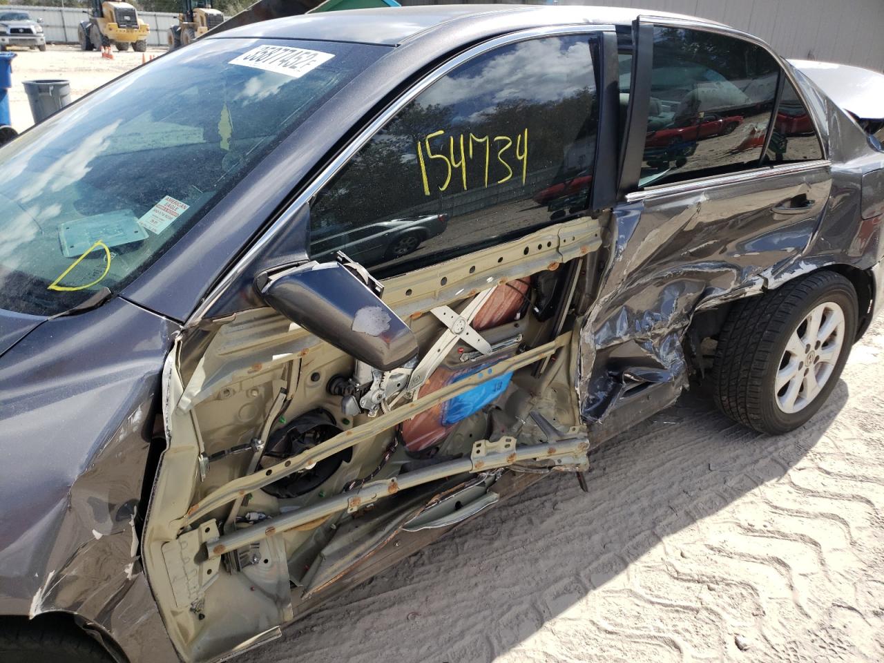 Photo 9 from auction – 2011 TOYOTA CAMRY BASE with VIN 4T4BF3EK8BR181932