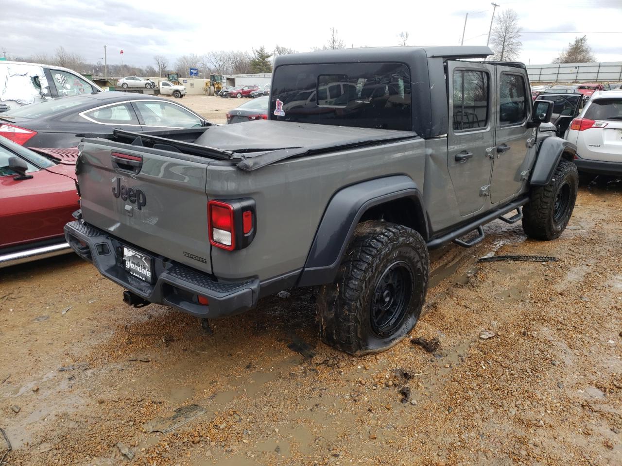 Photo 4 from auction – 2020 JEEP GLADIATOR with VIN 1C6HJTAG8LL156343