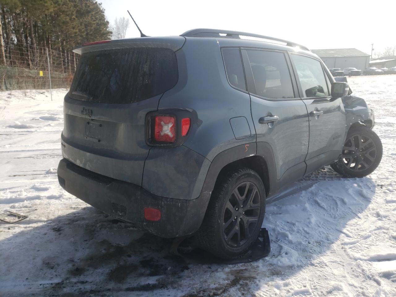 Photo 4 from auction – 2017 JEEP RENEGADE L with VIN ZACCJBBB5HPG30686
