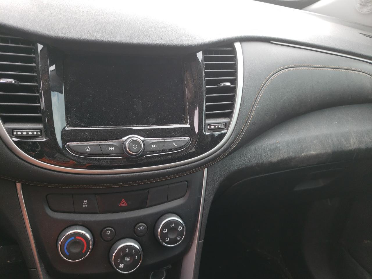 Photo 9 from auction – 2019 CHEVROLET TRAX LS with VIN 3GNCJKSB2KL245058