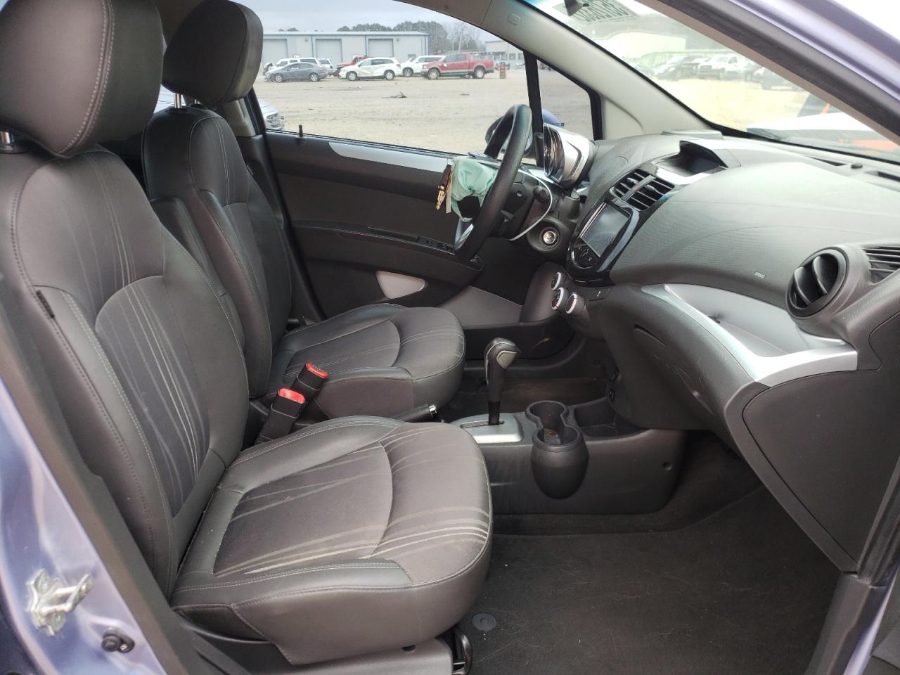 Photo 5 from auction – 2015 CHEVROLET SPARK 1LT with VIN KL8CD6S94FC736925