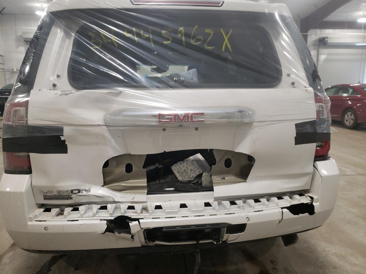 Photo 9 from auction – 2019 GMC YUKON DENA with VIN 1GKS2CKJ8KR208740