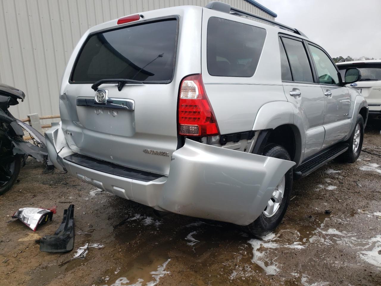 Photo 4 from auction – 2007 TOYOTA 4RUNNER SR with VIN JTEBU14R978090123
