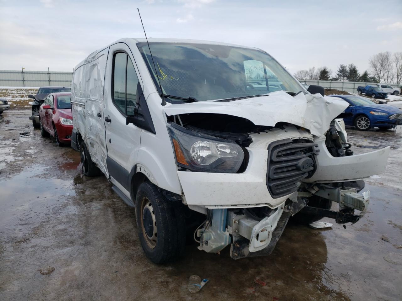 FORD TRANSIT T- 2016 with VIN 1FTYE1YM4GKB13045 - Photo from auction
