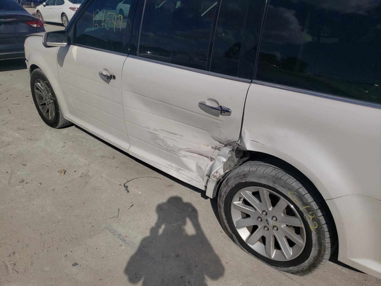 Photo 9 from auction – 2009 FORD FLEX with VIN 2FMDK52CX9BA14883