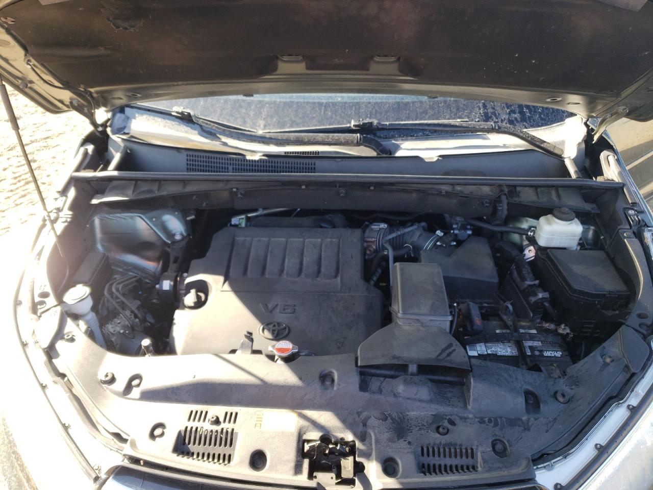 Photo 7 from auction – 2016 TOYOTA HIGHLANDER with VIN 5TDYKRFHXGS187432