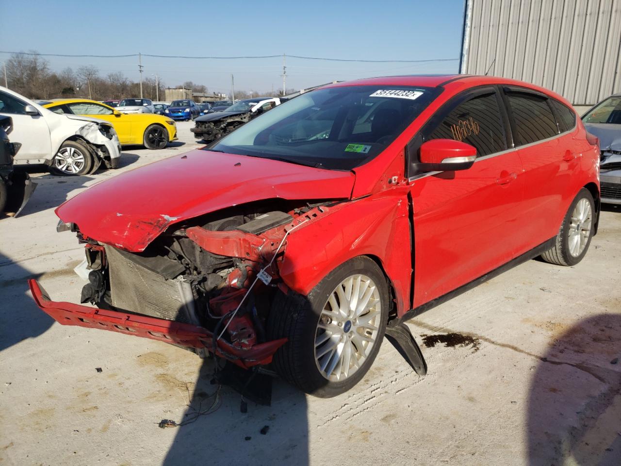 Photo 2 from auction – 2012 FORD FOCUS SEL with VIN 1FAHP3M2XCL415430