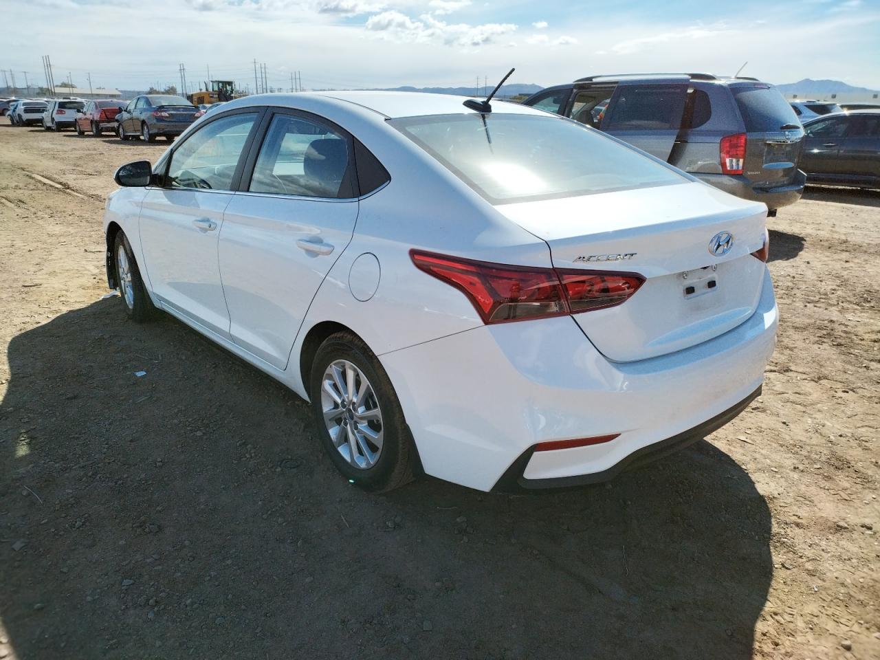 Photo 3 from auction – 2019 HYUNDAI ACCENT SE with VIN 3KPC24A35KE088545