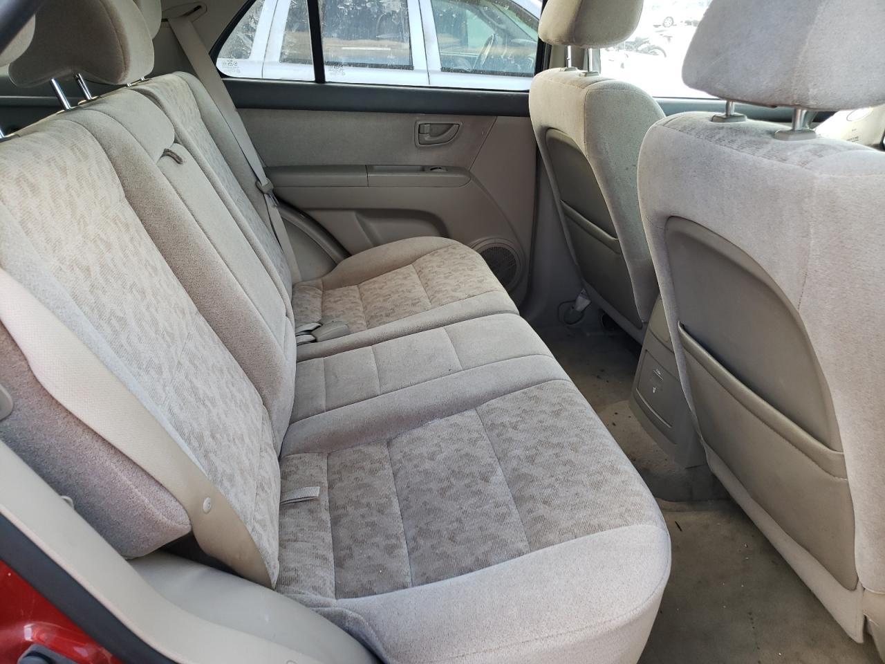 Photo 6 from auction – 2008 KIA SORENTO EX with VIN KNDJD735685855633