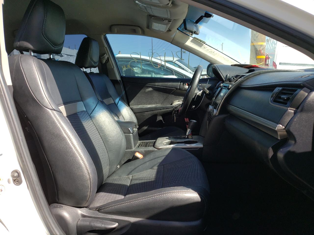 Photo 5 from auction – 2012 TOYOTA CAMRY BASE with VIN 4T1BF1FK1CU120033