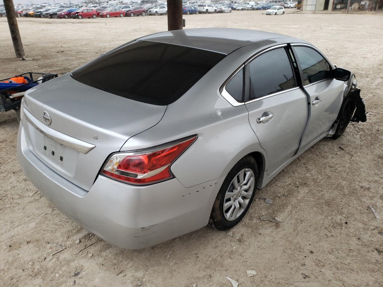 Photo 4 from auction – 2015 NISSAN ALTIMA 2.5 with VIN 1N4AL3AP6FC437863