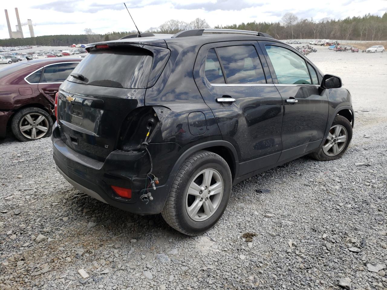 Photo 4 from auction – 2018 CHEVROLET TRAX 1LT with VIN 3GNCJLSB0JL333482