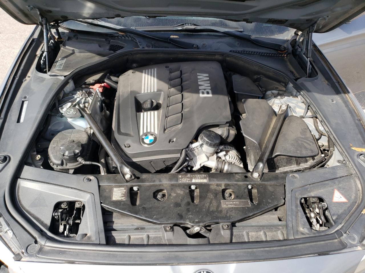 Photo 7 from auction – 2011 BMW 528 I with VIN WBAFR1C53BC746194