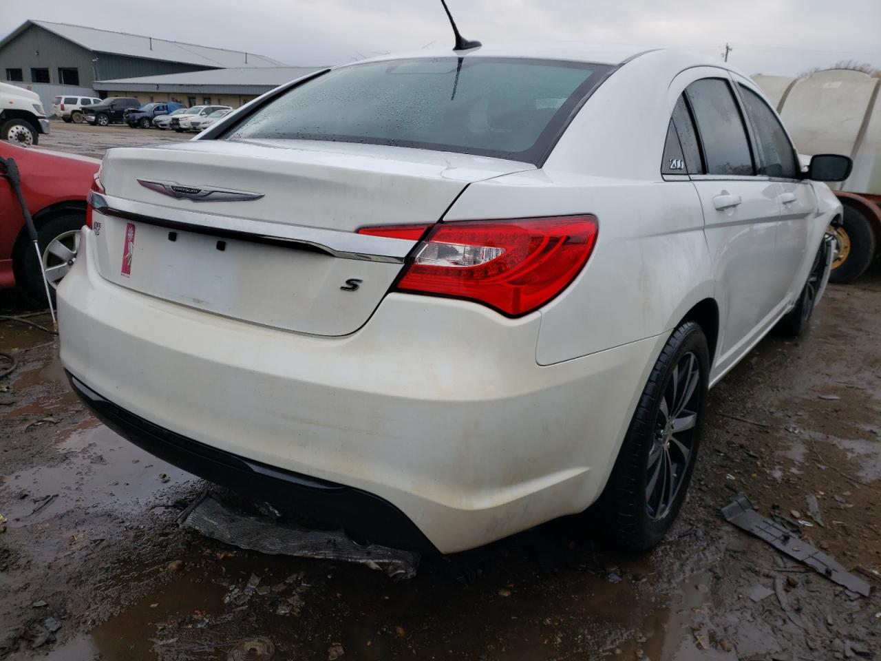 Photo 4 from auction – 2012 CHRYSLER 200 S with VIN 1C3CCBHG2CN226912