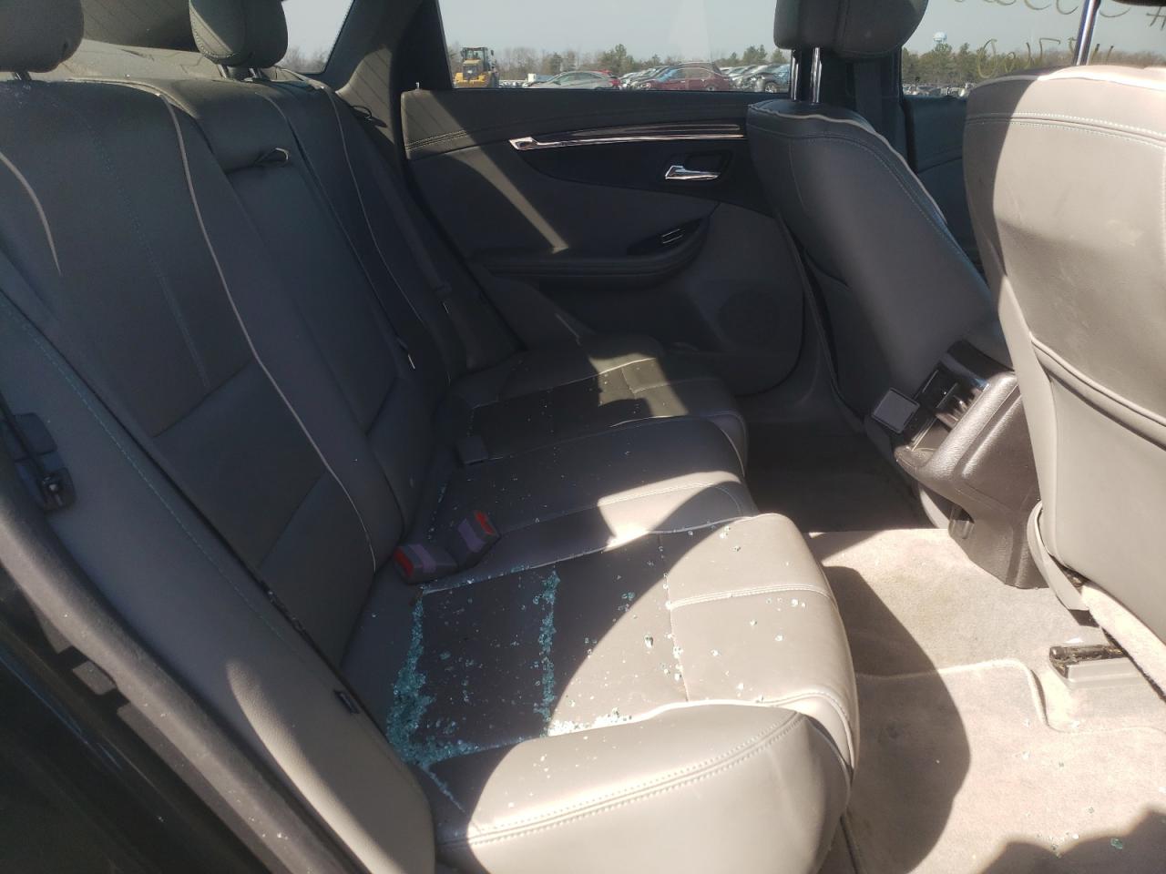 Photo 6 from auction – 2014 CHEVROLET IMPALA LTZ with VIN 2G1155S30E9261337