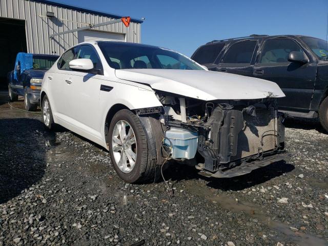 KIA OPTIMA EX 2013 مع رقم تعريف المركبة 5XXGN4A71DG096146 - صورة من المزاد