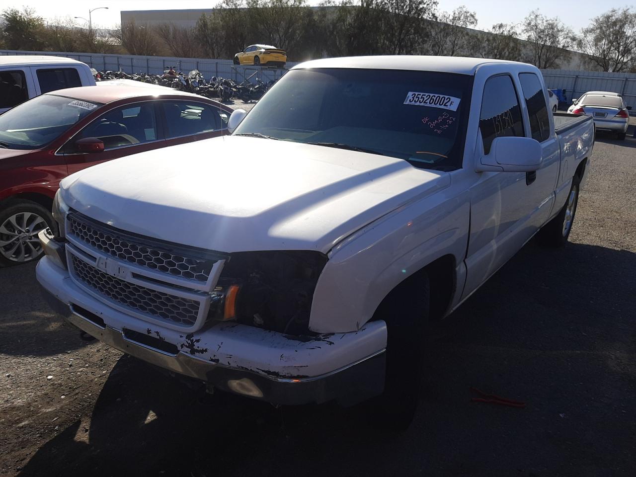 Photo 15 from auction – 2004 CHEVROLET SILVERADO with VIN 2GCEC19VX41144781