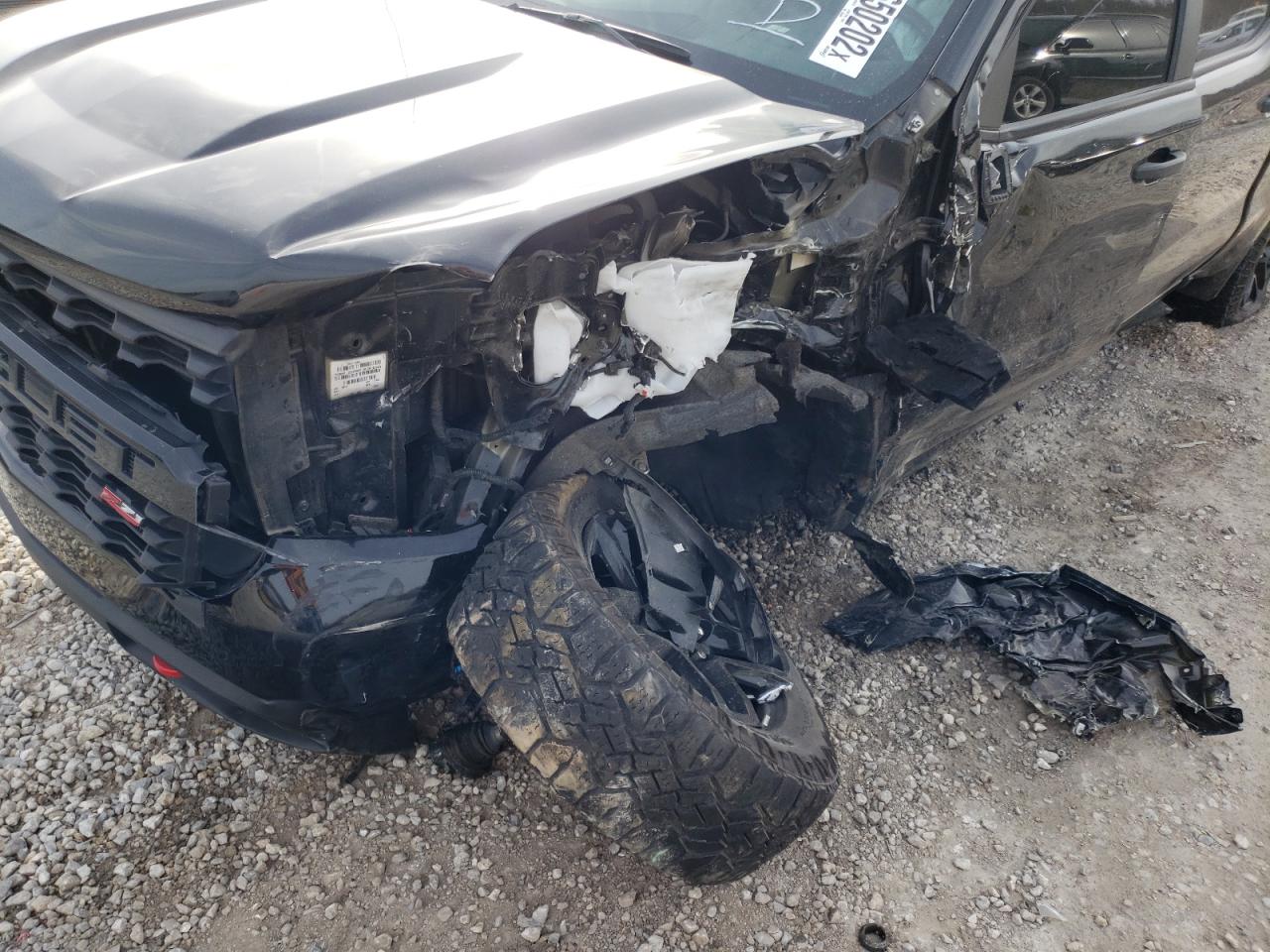 Photo 9 from auction – 2020 CHEVROLET SILVERADO with VIN 1GCPYCEF6LZ355468