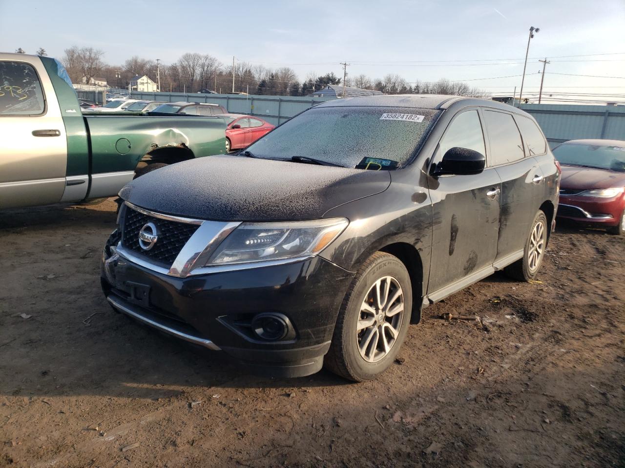 Photo 2 from auction – 2013 NISSAN PATHFINDER with VIN 5N1AR2MM3DC688949