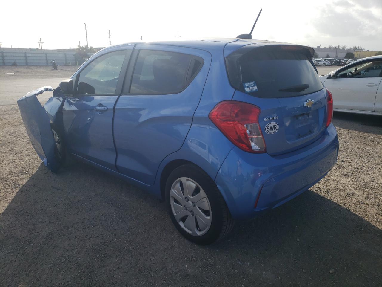 Photo 3 from auction – 2016 CHEVROLET SPARK LS with VIN KL8CB6SA5GC598099