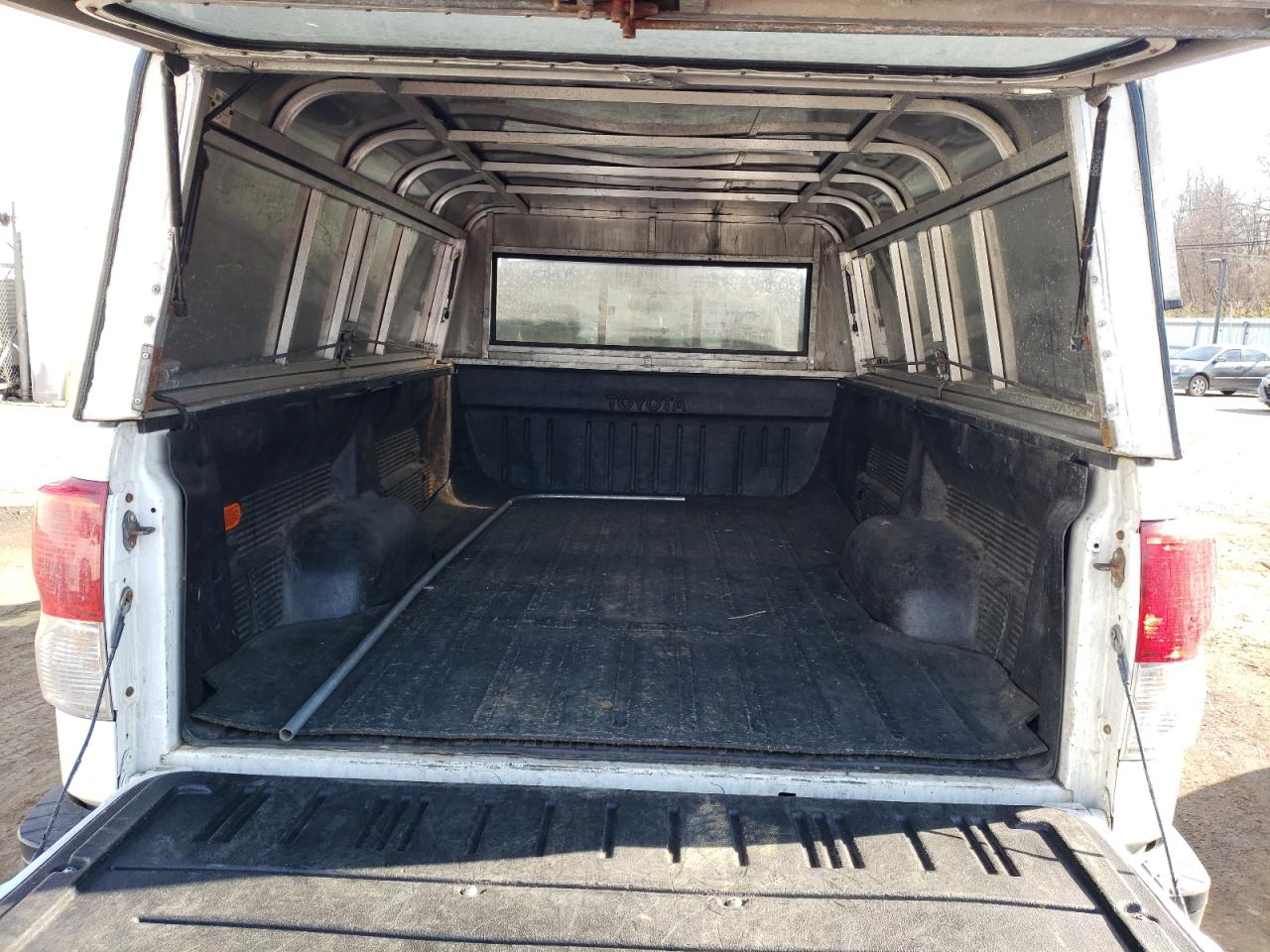 Photo 6 from auction – 2012 TOYOTA TUNDRA with VIN 5TFLU5F19CX027160