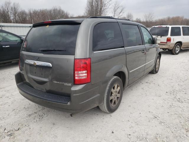 Photo 4 from auction – 2010 CHRYSLER TOWN AND C with VIN 2A4RR5D17AR387130