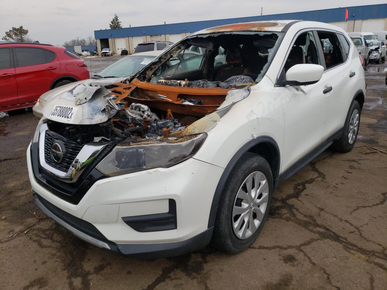 Photo 2 from auction – 2018 NISSAN ROGUE S with VIN KNMAT2MT3JP604663
