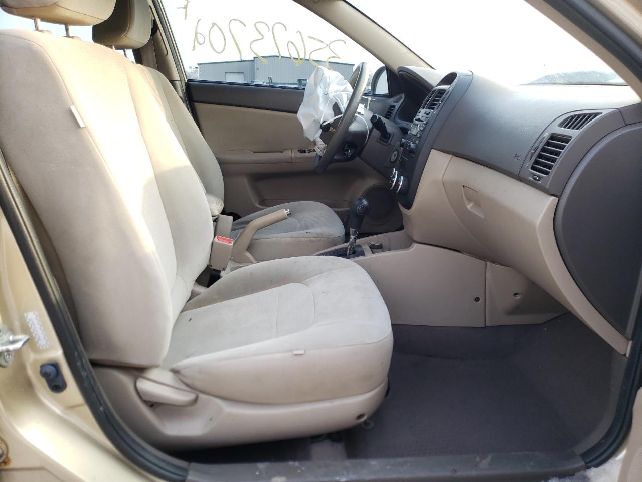 Фото 5 с аукциона – 2009 KIA SPECTRA EX с VIN KNAFE222295660267
