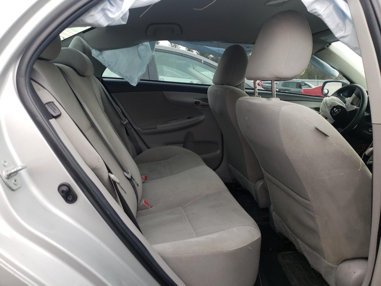 Фото 6 с аукциона – 2013 TOYOTA COROLLA BA с VIN 2T1BU4EE8DC062167