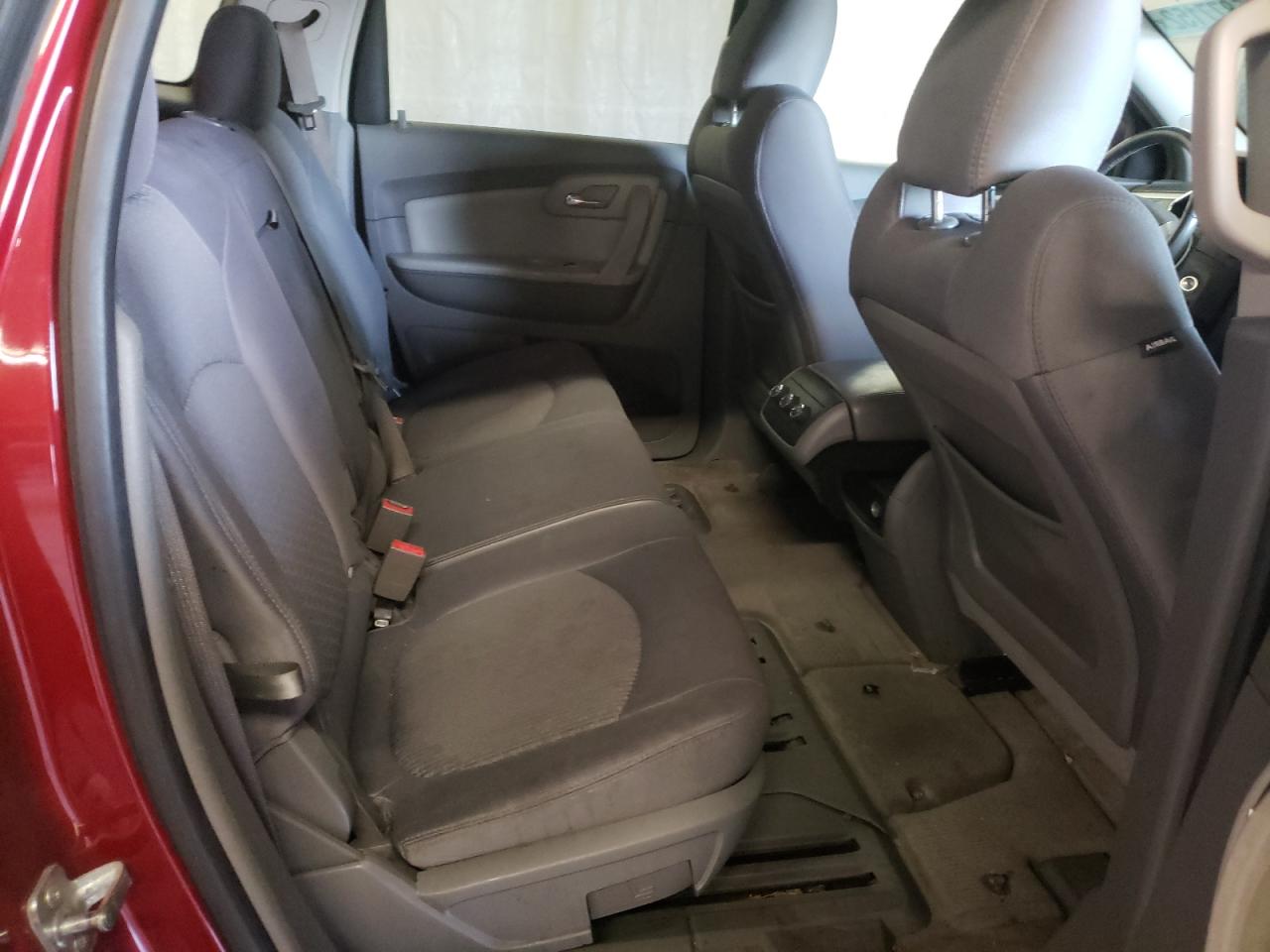Photo 6 from auction – 2009 CHEVROLET TRAVERSE L with VIN 1GNEV23D09S156971