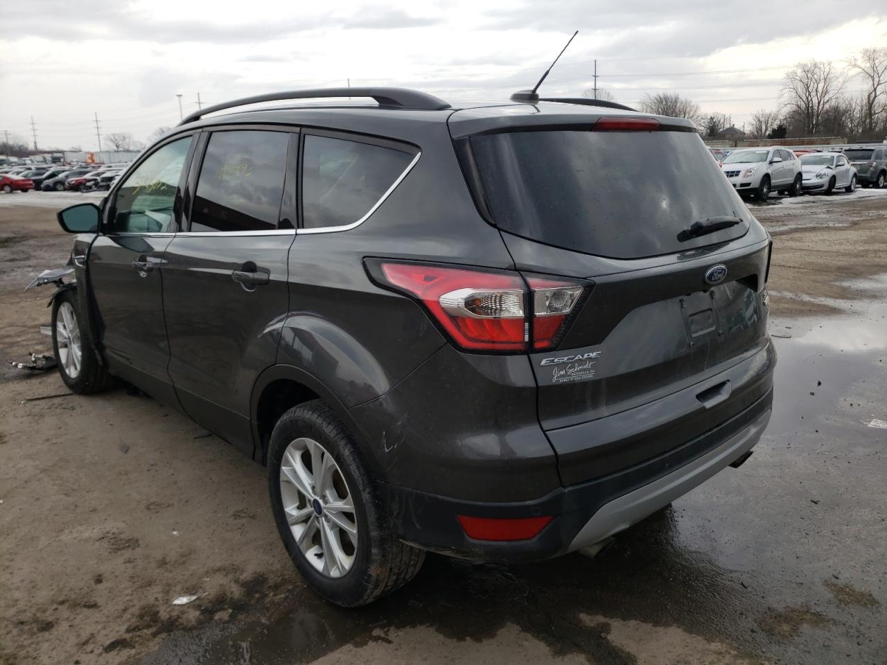 Photo 3 from auction – 2017 FORD ESCAPE SE with VIN 1FMCU0G98HUE45575