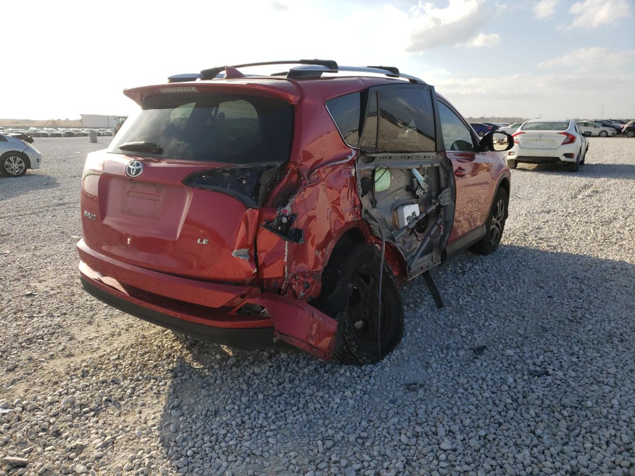 Photo 4 from auction – 2016 TOYOTA RAV4 LE with VIN JTMZFREV6GJ069102