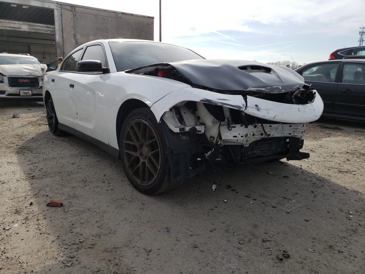 DODGE CHARGER R/ 2019 with VIN 2C3CDXCT4KH554516 - Photo from auction