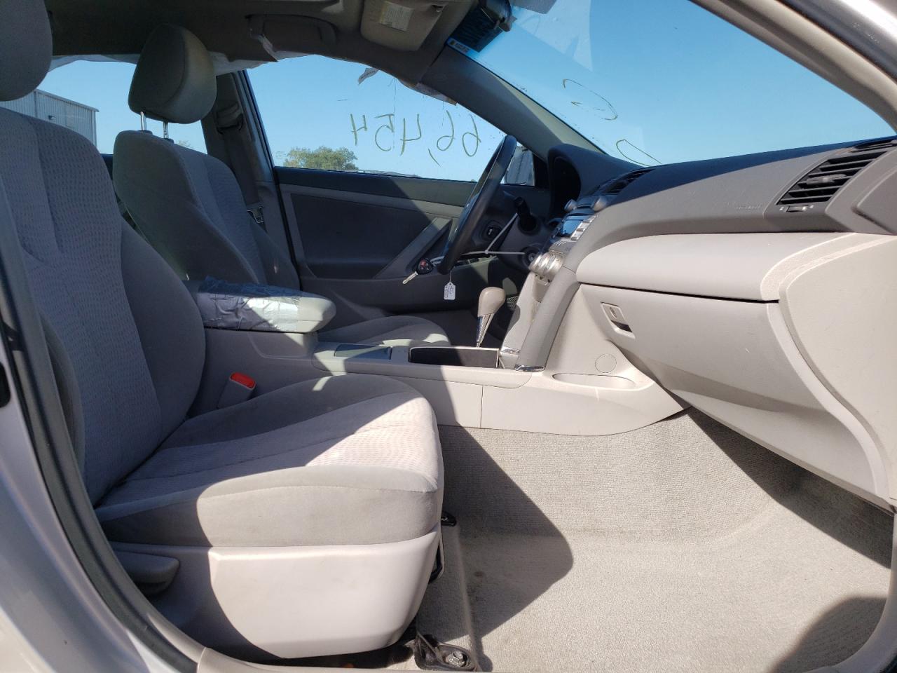 Photo 5 from auction – 2011 TOYOTA CAMRY with VIN 4T4BF3EK4BR193205