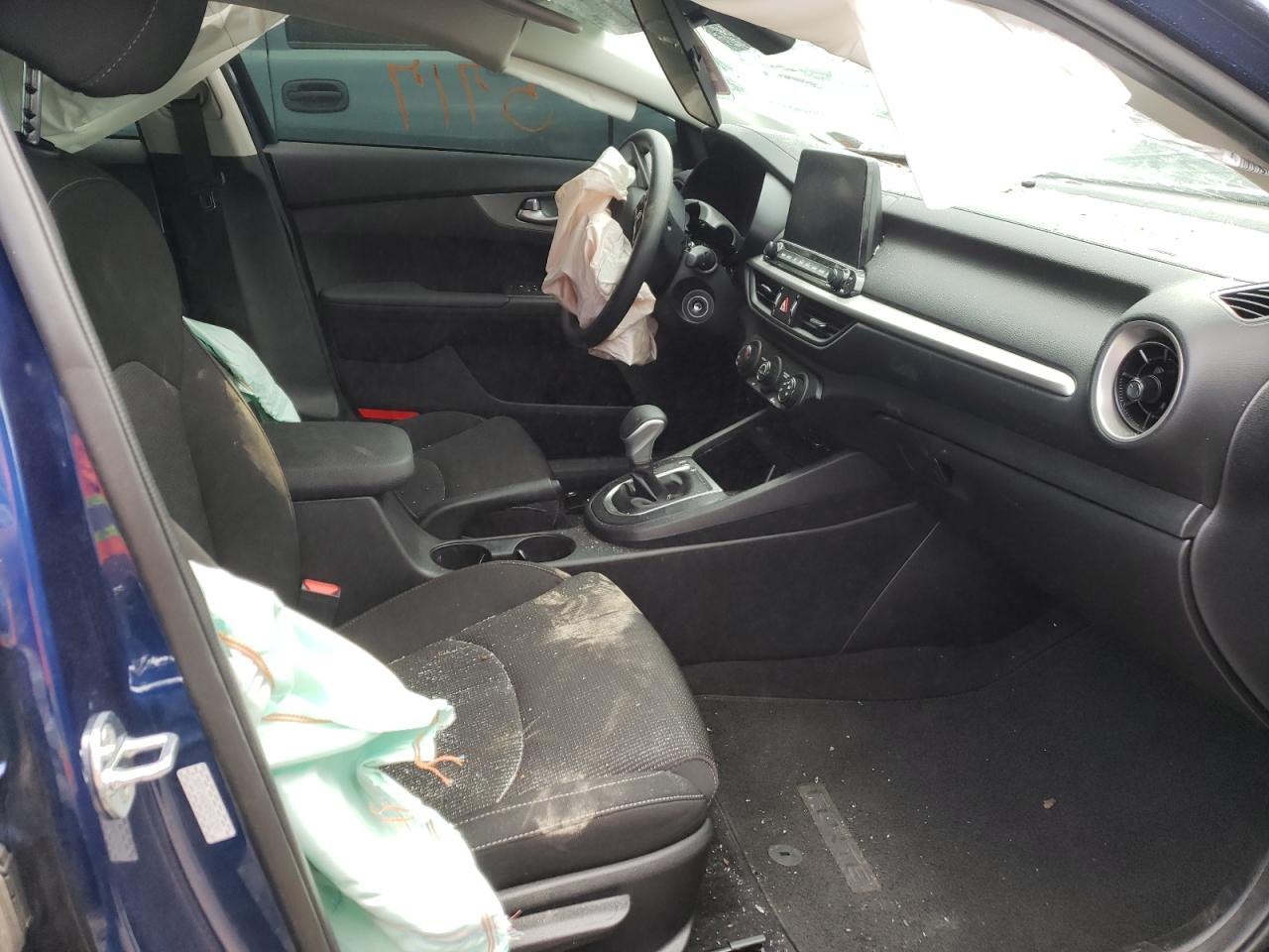 Photo 5 from auction – 2021 KIA FORTE FE with VIN 3KPF24AD4ME413291